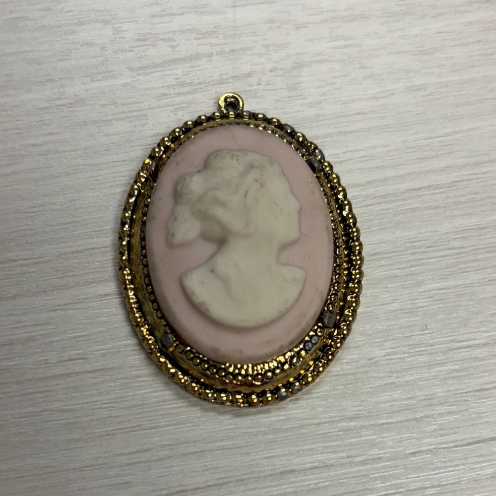 Gold and Pink Cameo Pendant